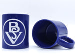 blaue Tasse mit Wappen